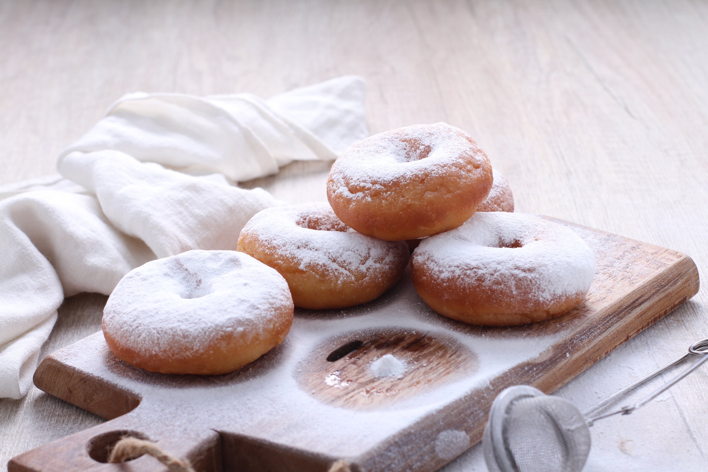Классические пончики на дрожжах, пошаговый рецепт с фото от автора Елена Тарантина