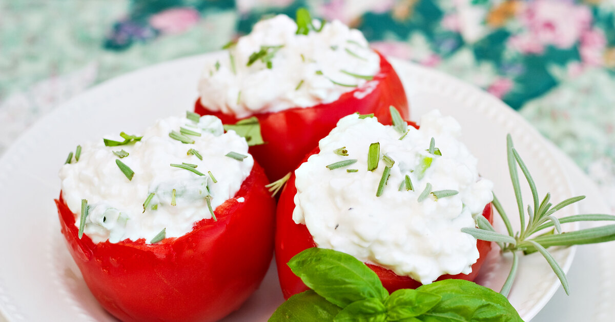 Летняя закуска с помидорами и перцем