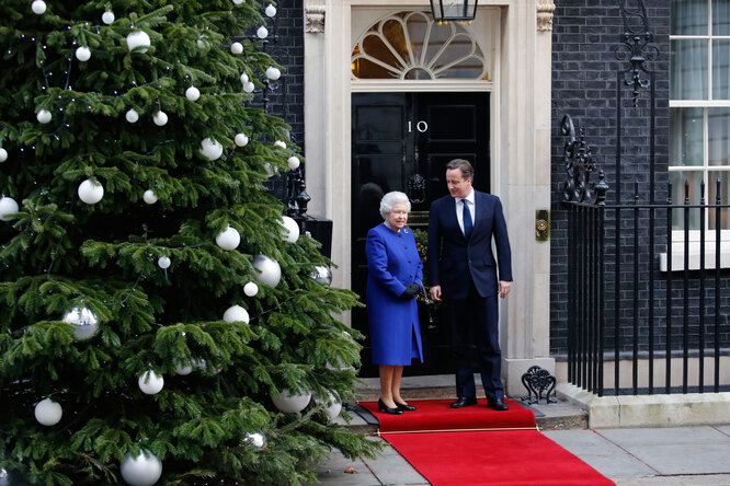 Новости » Поздравление королевы Великобритании с Рождеством