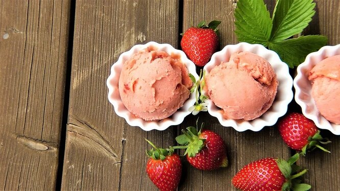 Мороженое из ягод и сливок, пошаговый рецепт с фото на ккал