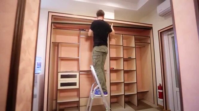 Как разобрать шкаф