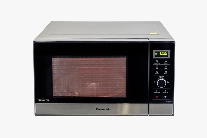 Panasonic NN-GD38HS