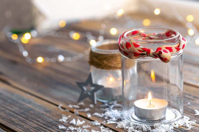 Как сделать новогодние композиции со свечами своими руками
