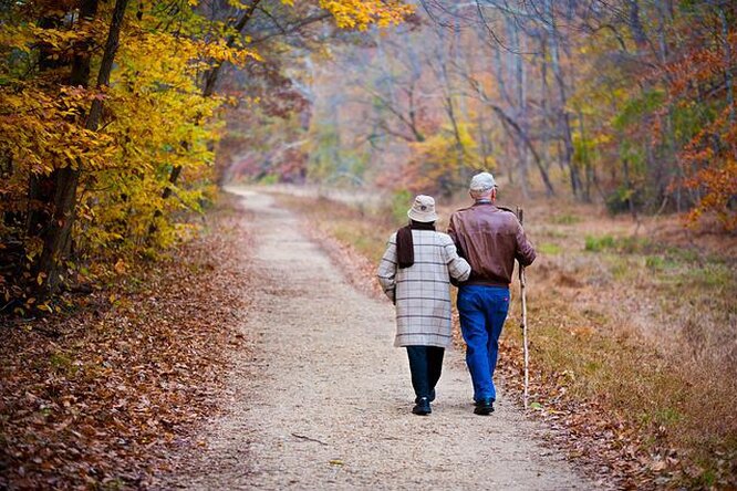 Интим на пенсии: как влияет на здоровье секс после 50