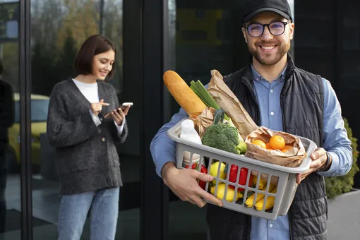 В среднем россияне тратят около 21000 рублей в месяц на продукты