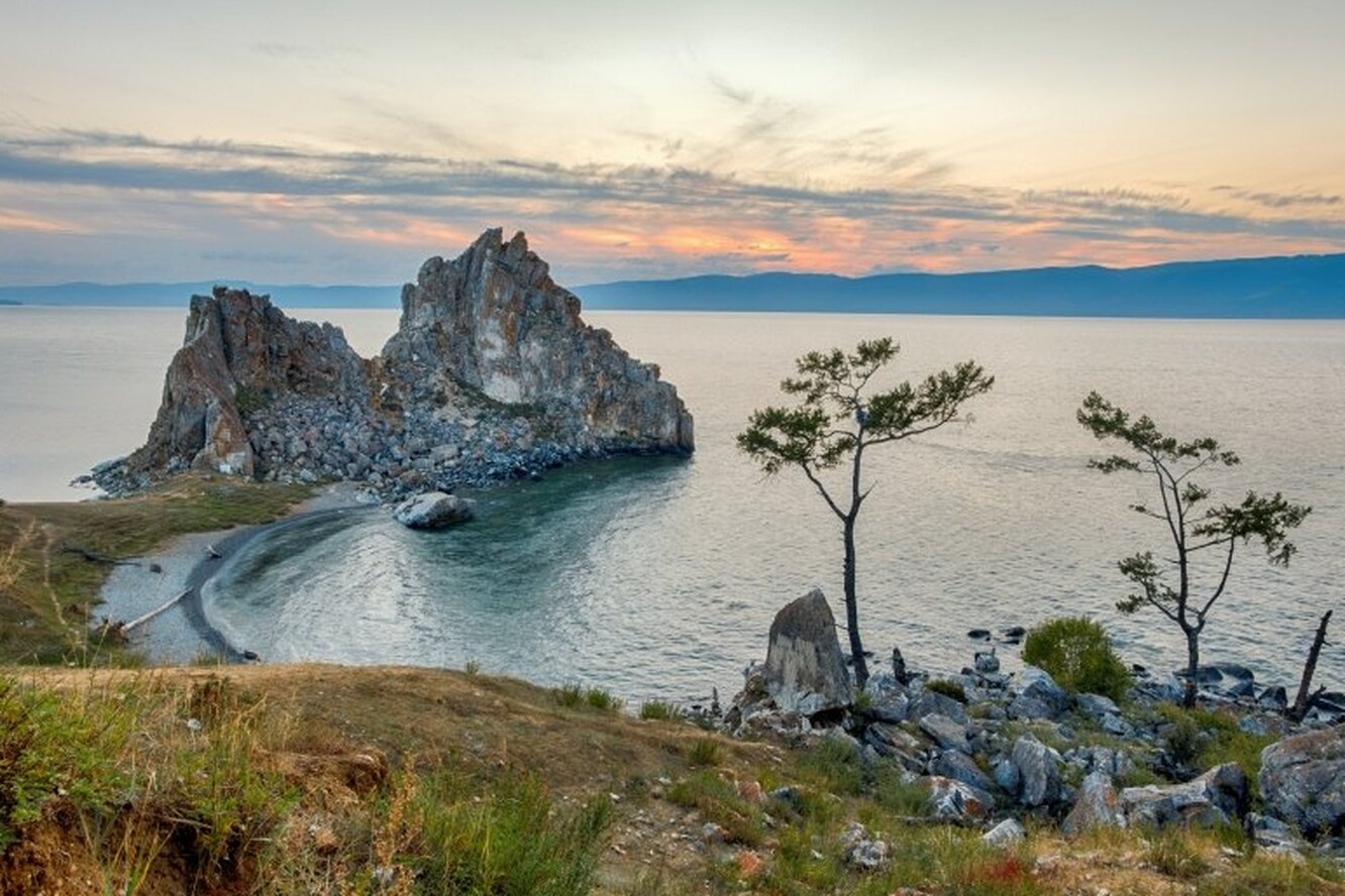 Где в Байкале можно купаться: гид по заливам с тёплой водой