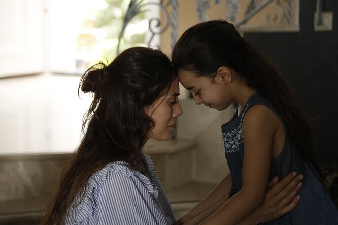 Актеры турецкого сериала «Моя мама» 7 лет спустя: Как они выглядят и чем занимаются