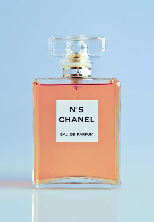 Chanel No. 5 стоит от 10 000 рублей за 50 мл