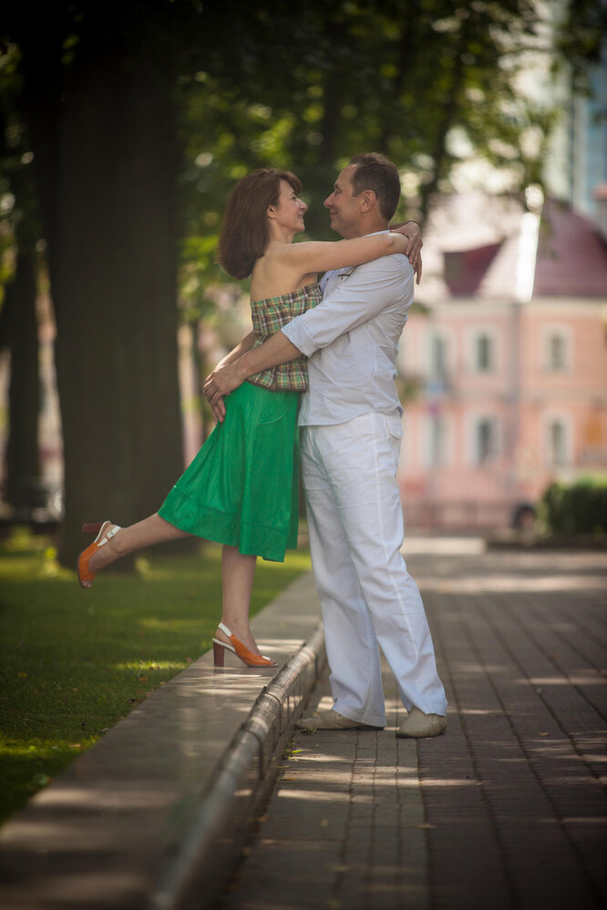 «Что делать, если парень любит обниматься и целоваться, а мне это не нравится?» — Яндекс Кью