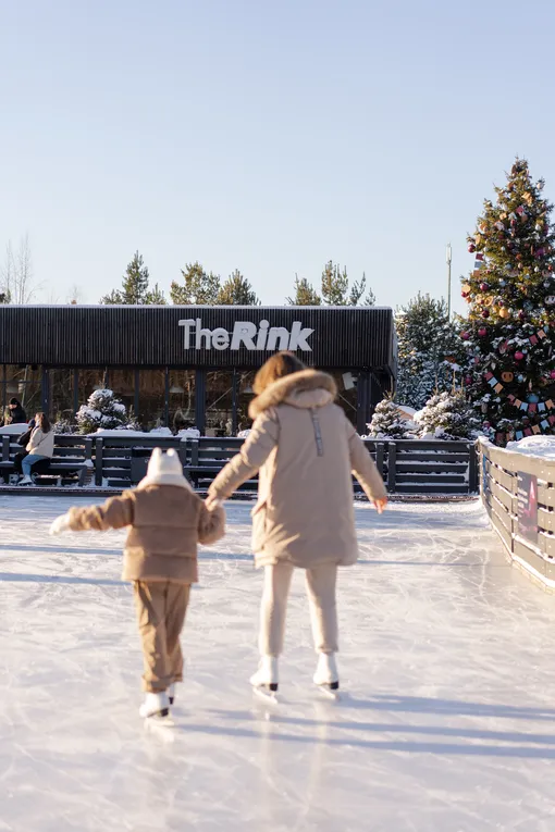 Каток The Rink