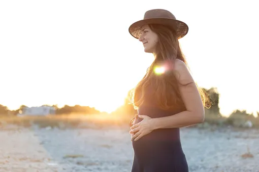 12 недель беременности: заметный беременный живот и первое сердцебиение