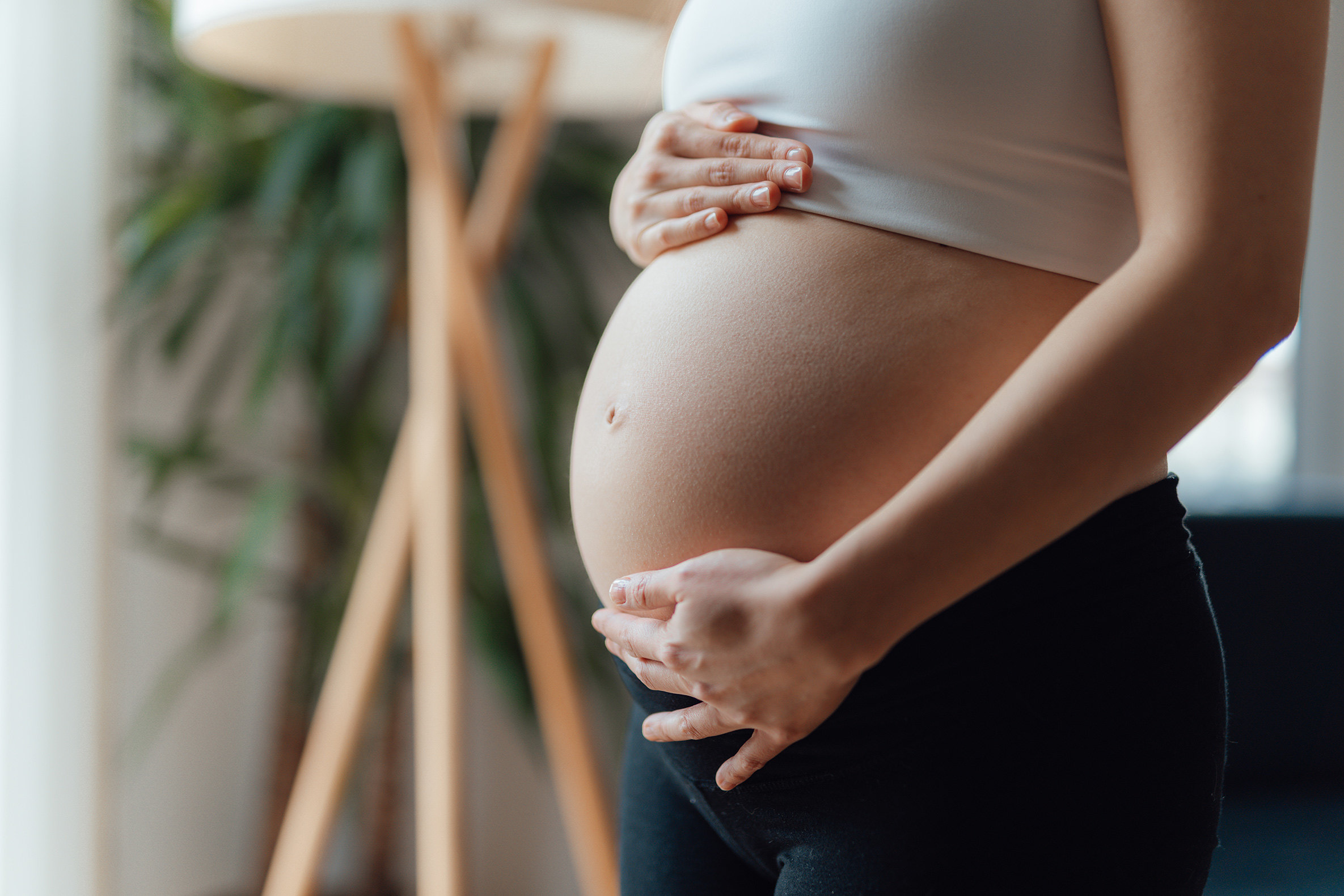 Изжога при беременности: причины, симптомы, лечение