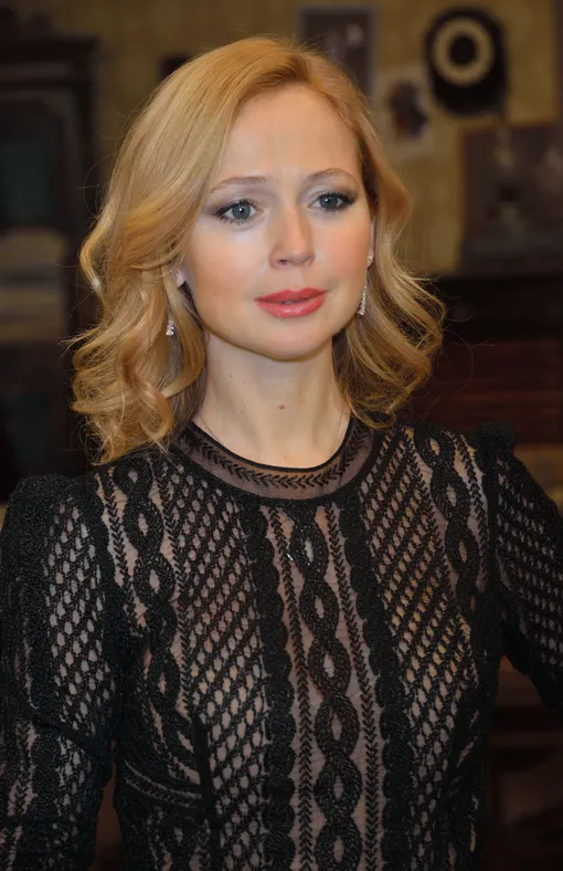 Елена Захарова