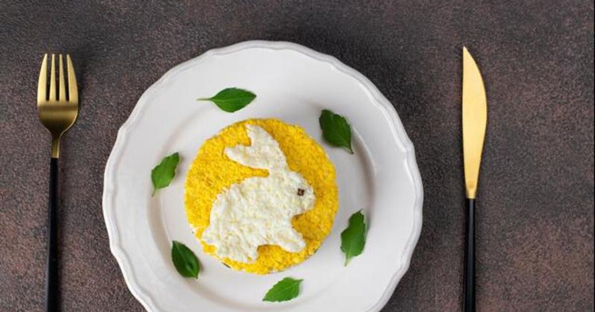 Салат «Мимоза» с сайрой – 5 классических рецептов с пошаговым приготовлением и фото