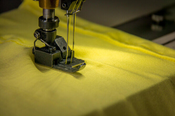Как пользоваться, шить и заправлять двойную иглу на швейной машинке