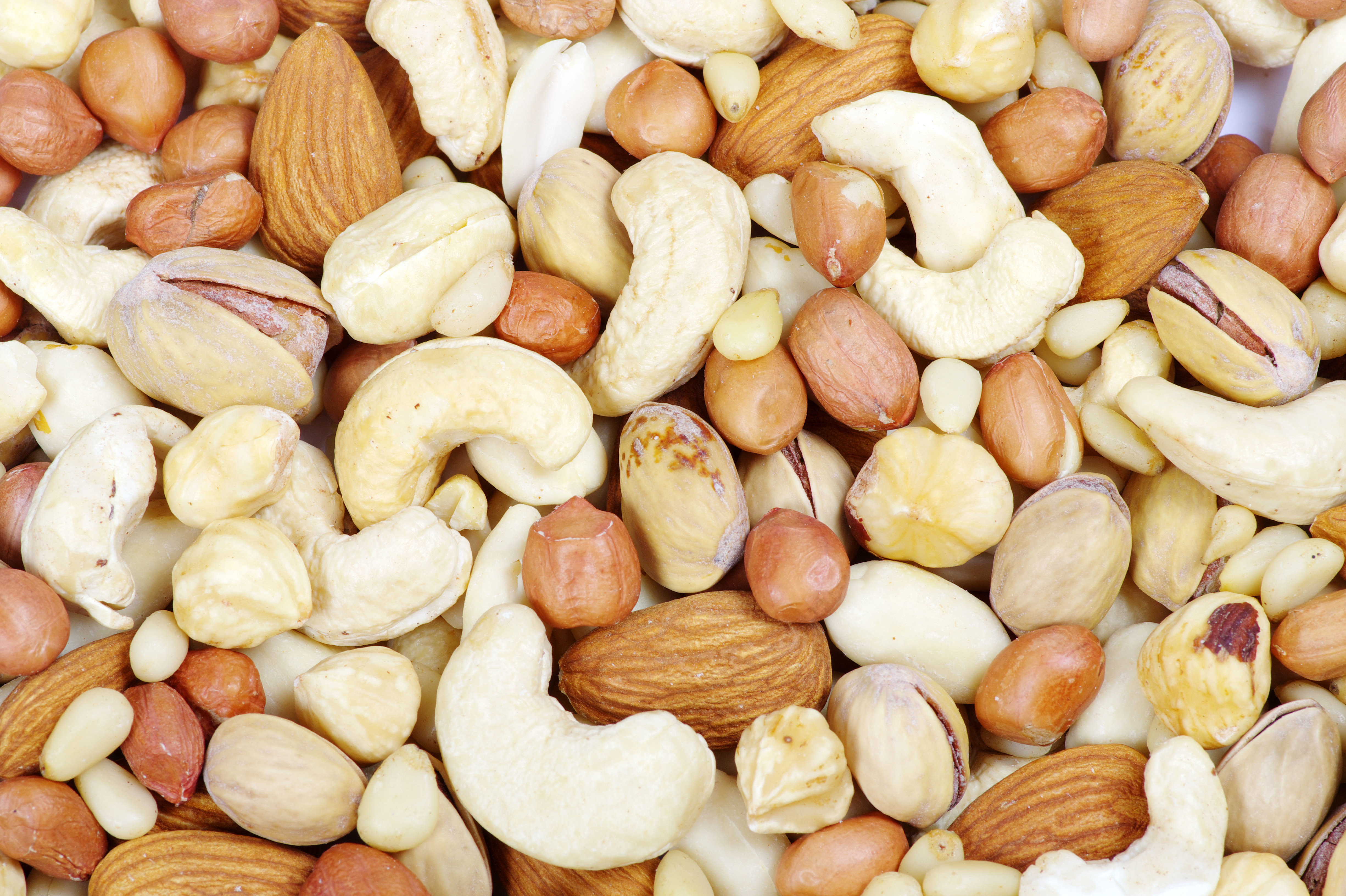 Как хранить орехи в домашних условиях?