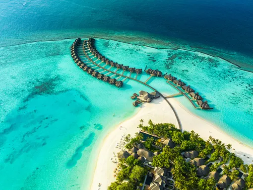 Вот такой красоты остров, где расположился отель Sun Siyam Iru Fushi