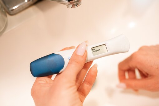 Задержка менструации: причины при негативном тесте на беременность