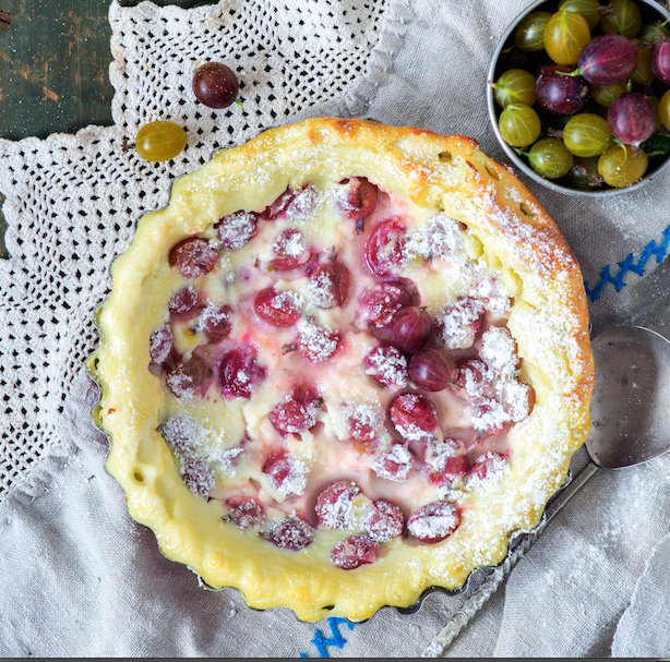 Рецепт бисквитного пирога с крыжовником с фото пошагово на Вкусном Блоге